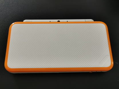New Nintendo 2DS XL Bianco e Arancione (Console)