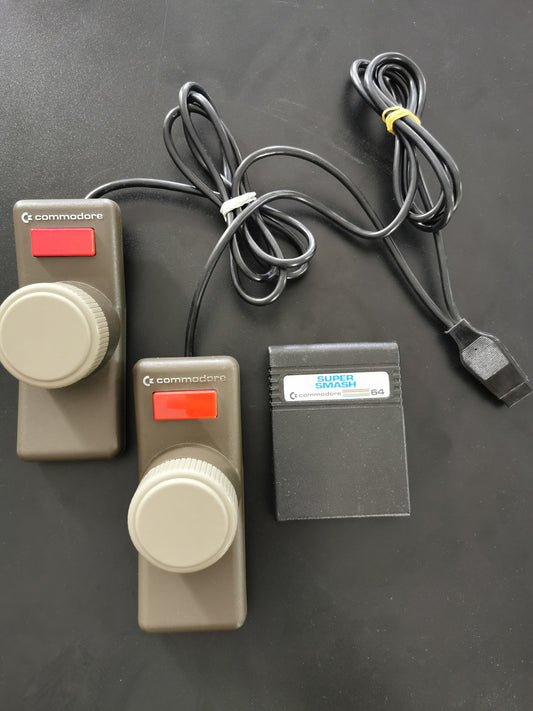 Super Smash con 2 Paddle (Commodore 64)
