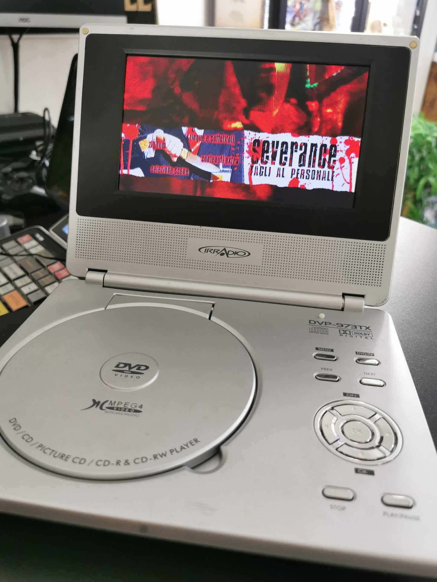 Lettore DVD Portatile Irradio DVP-973TX 7"
