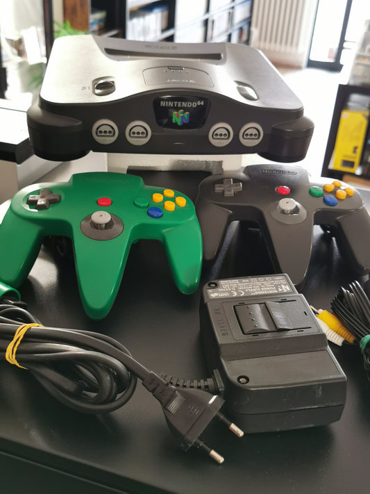 Nintendo 64 con 2 controller (Console)
