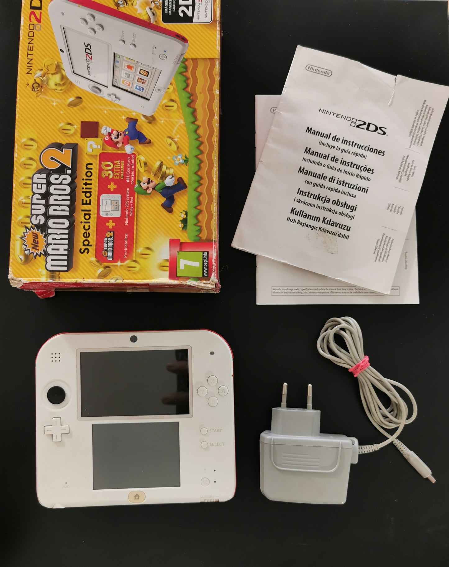 Nintendo 2DS New Super Mario Bros. 2 Special Edition (DS) - No gioco