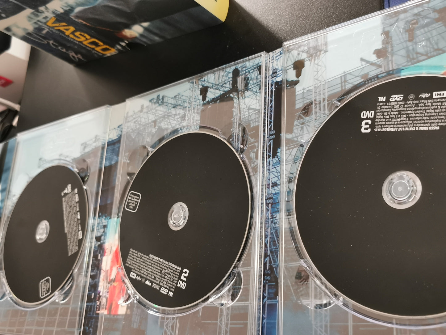 Vasco Rossi – Buoni o Cattivi Live Anthology 04.05 (DVD)