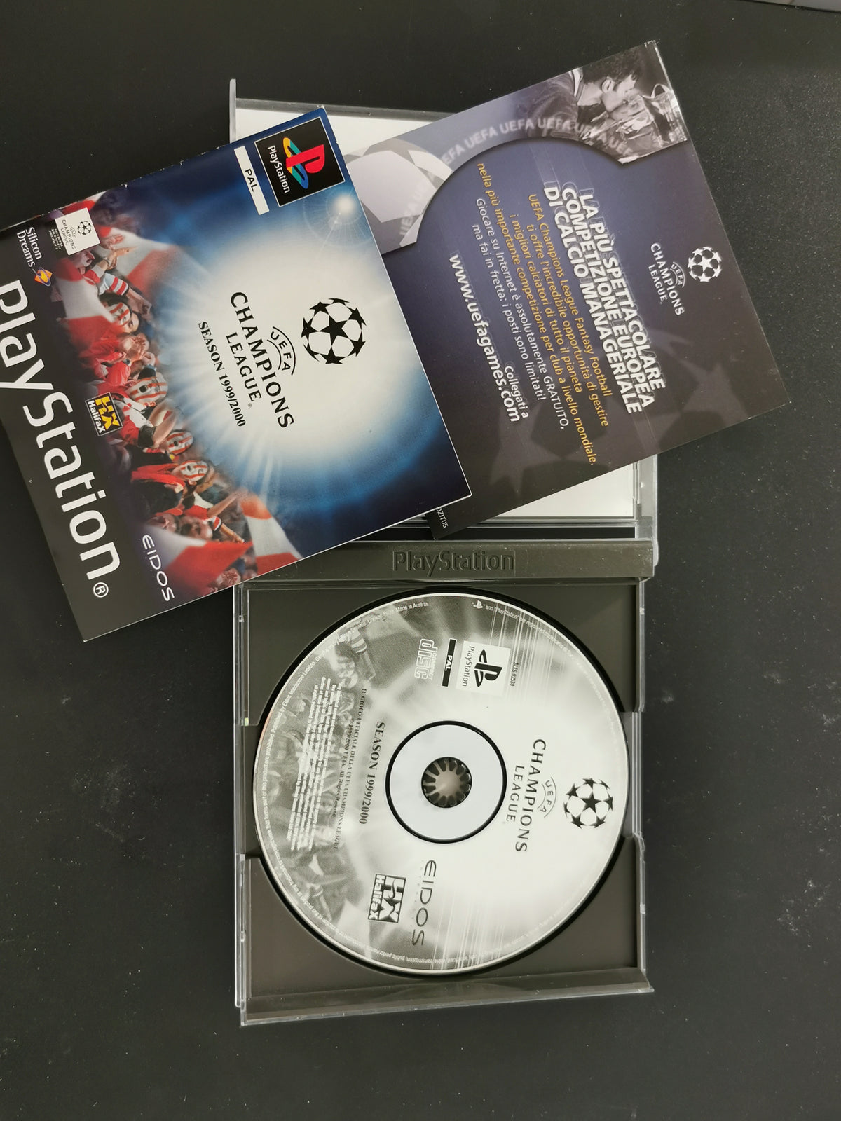 UEFA Champions League Season 1999/2000 (PS1)