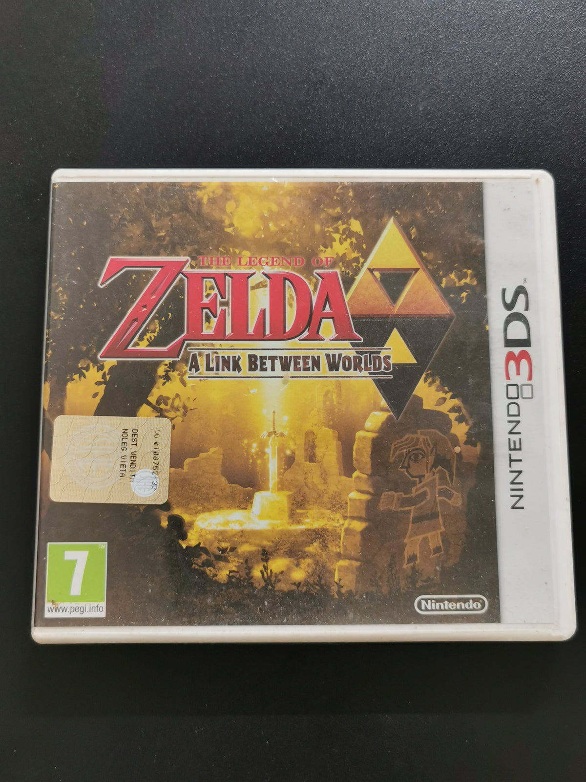 The Legend of Zelda: A Link Between Worlds (3DS)