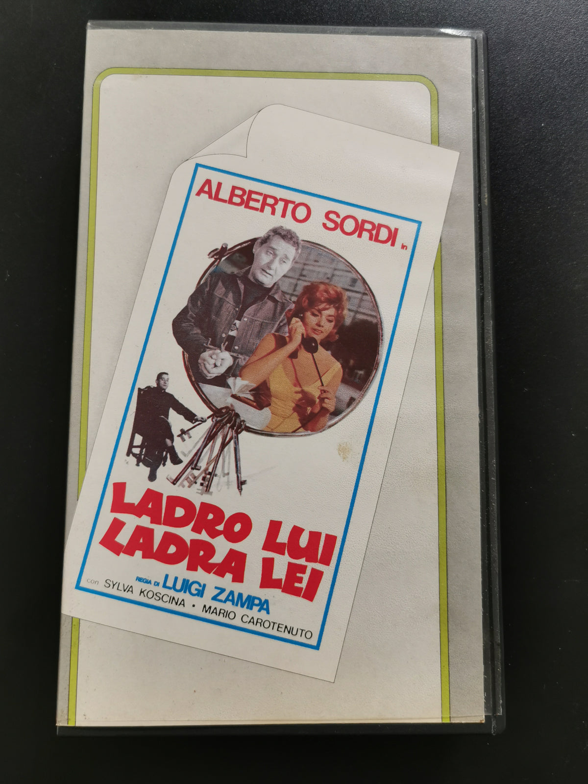 Ladro lui, ladra lei (VHS)