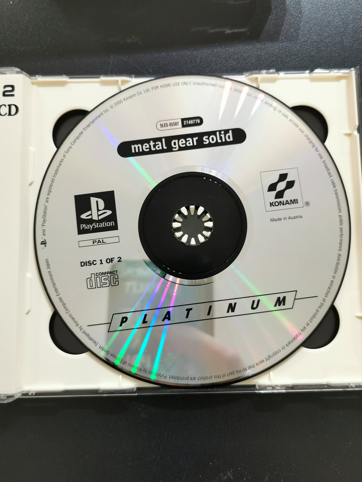 Metal Gear Solid Platinum – Solo per Poliglotti (PS1) – Loose