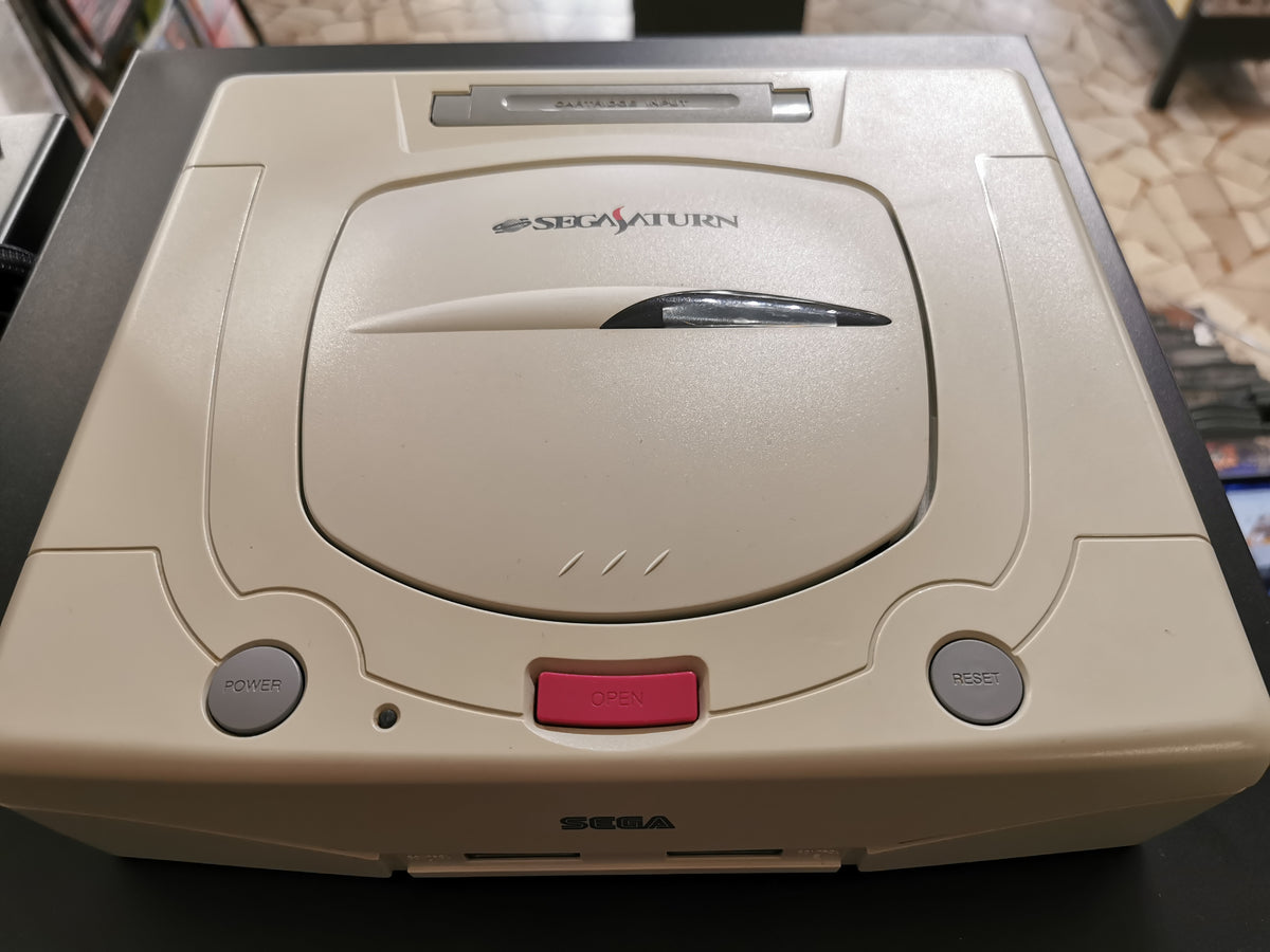 Sega Saturn HST-3220 White NTSC-J + Action Replay 4M Plus + 2 Controller
