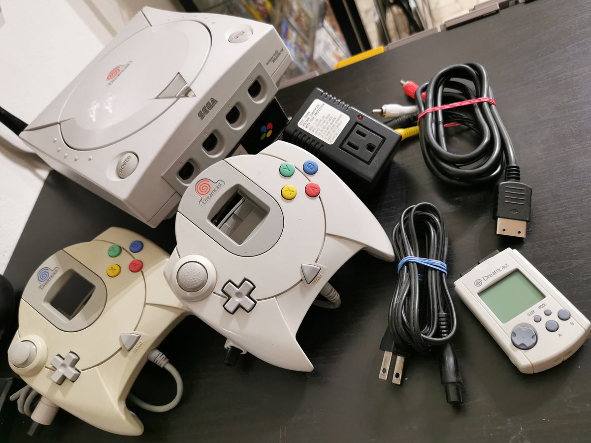 SEGA Dreamcast HKT-3010 NTSC-J Region Free + 2 Controller + VMU