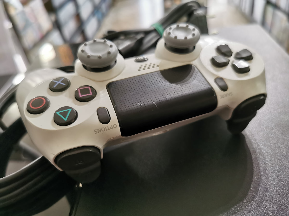 PlayStation 4 500GB (PS4) CUH-1004A