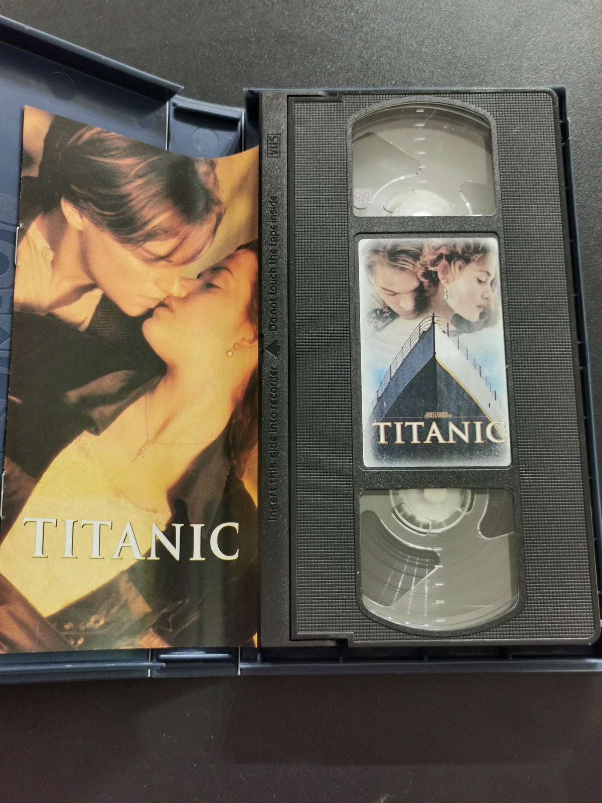 Titanic (VHS)