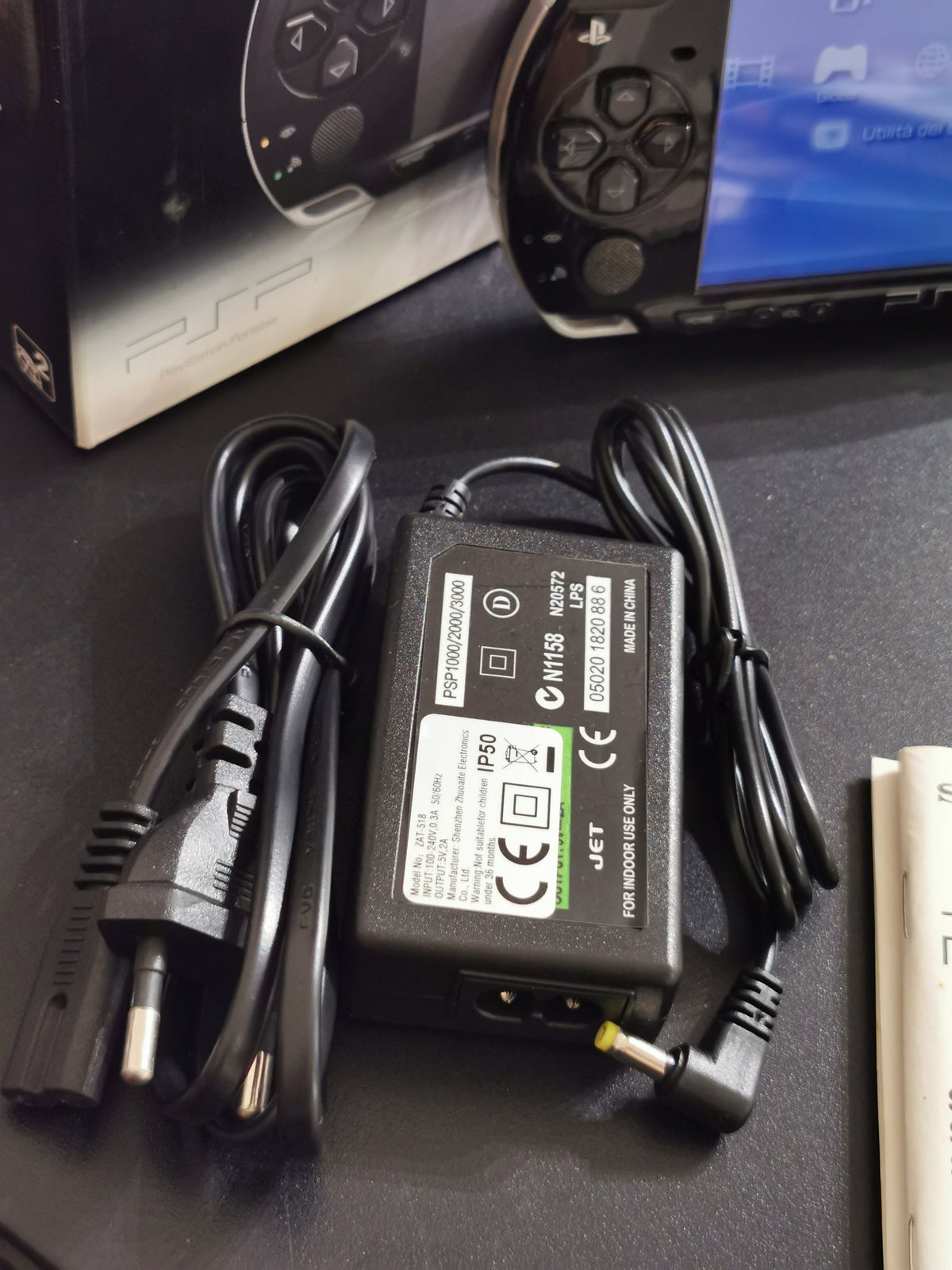 Sony PSP-2004 Slim & Lite Piano Black – Tekken Dark Resurrection Platinum Edition (PSP)