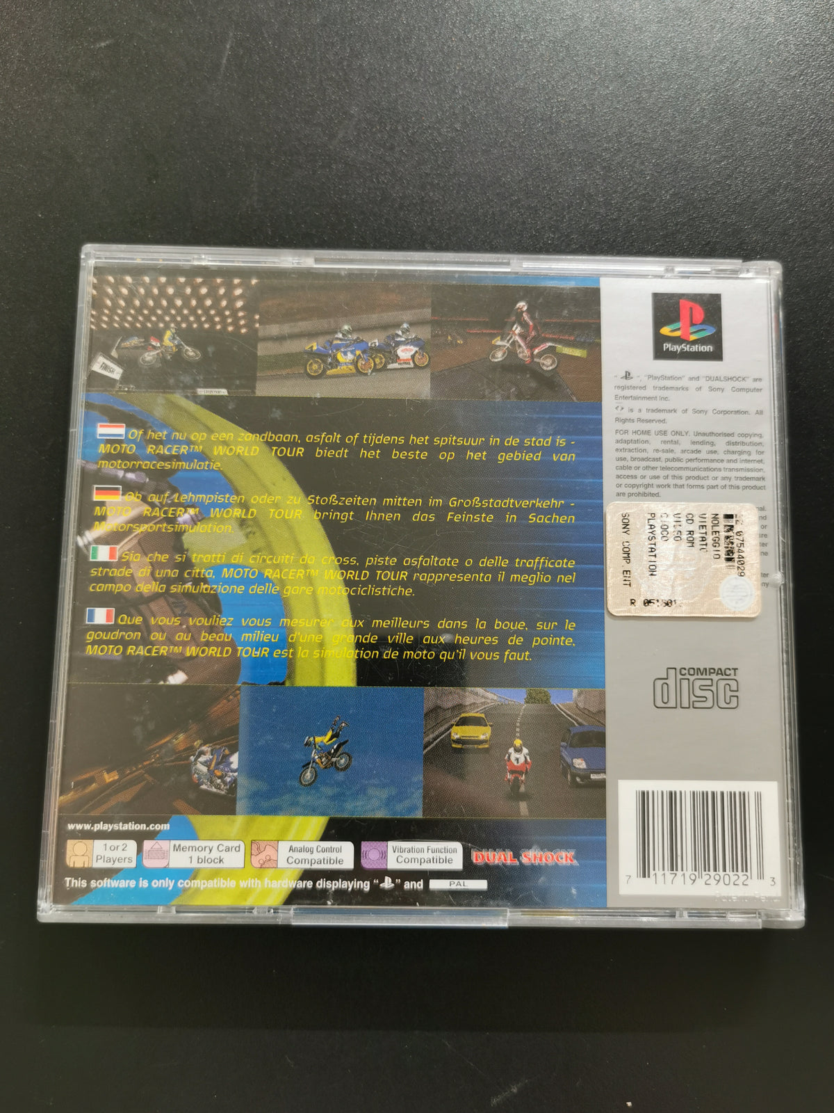 Moto Racer World Tour (PS1) - Platinum