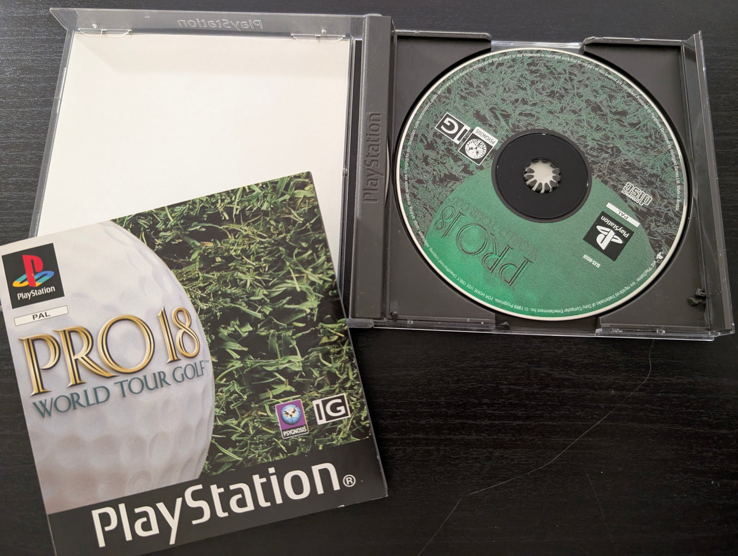 PRO 18 World Tour Golf (PS1)