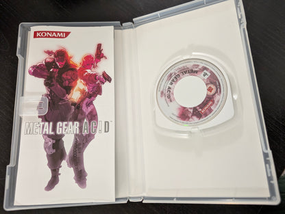 Metal Gear Ac!d (PSP) - Essentials