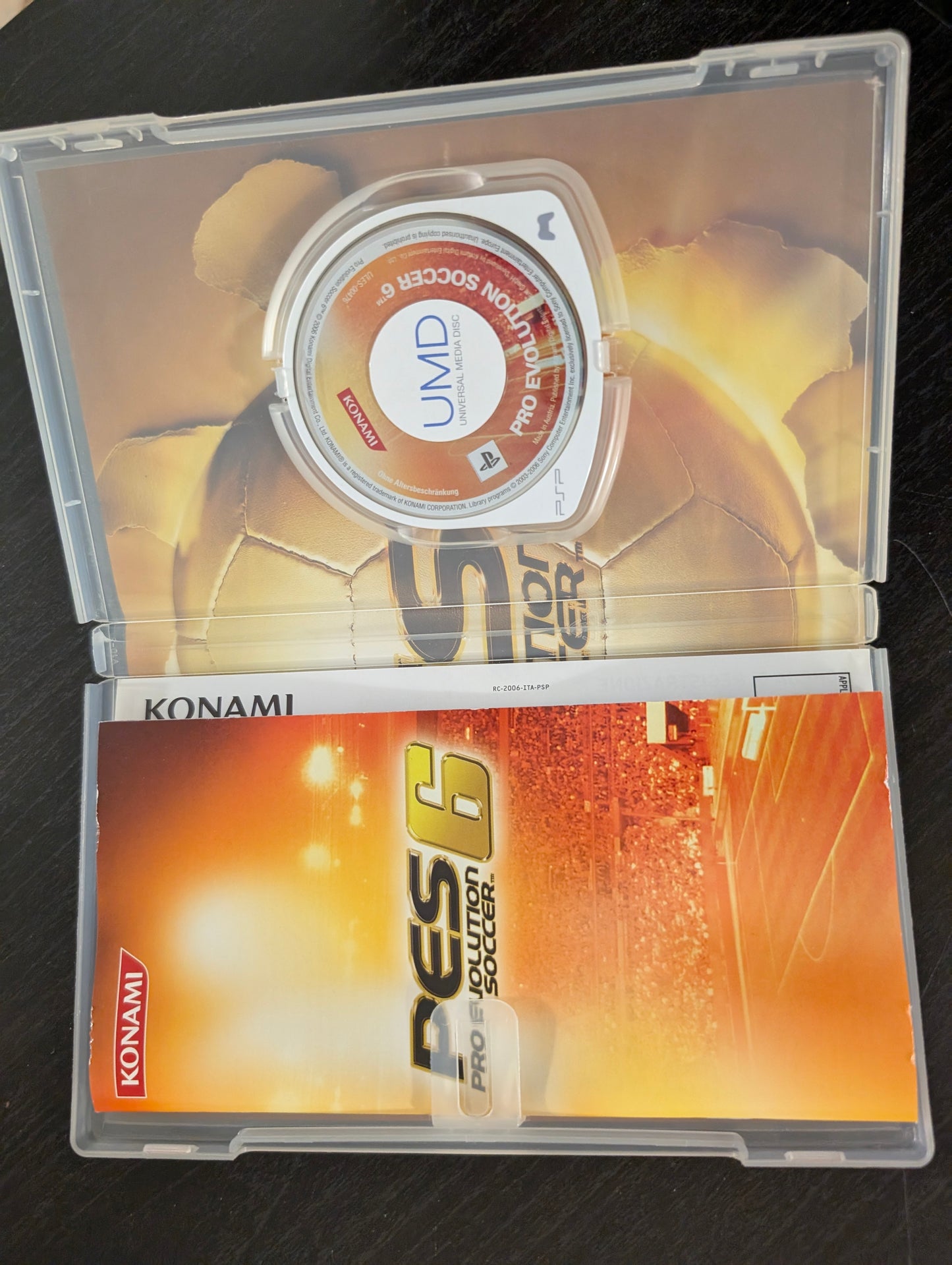 PES 6 Pro Evolution Soccer (PSP)