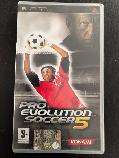 PES 5 Pro Evolution Soccer (PSP)