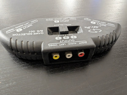 Selettore Switch AV a 3 ingressi (Accessori)